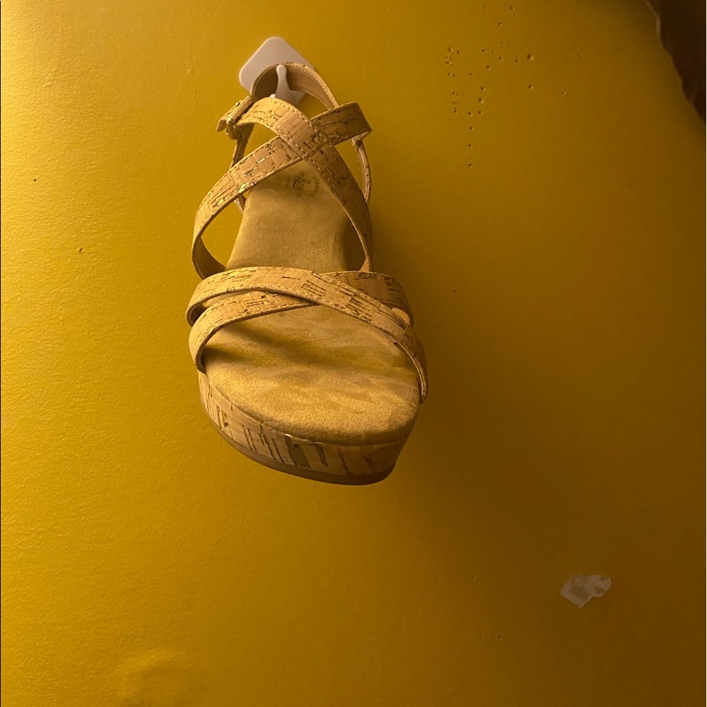 Cork wedge sandals